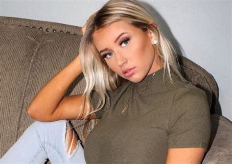 Mikayla Demaiter Bio, Wiki, Net Worth, Boyfriend, Husband, Age